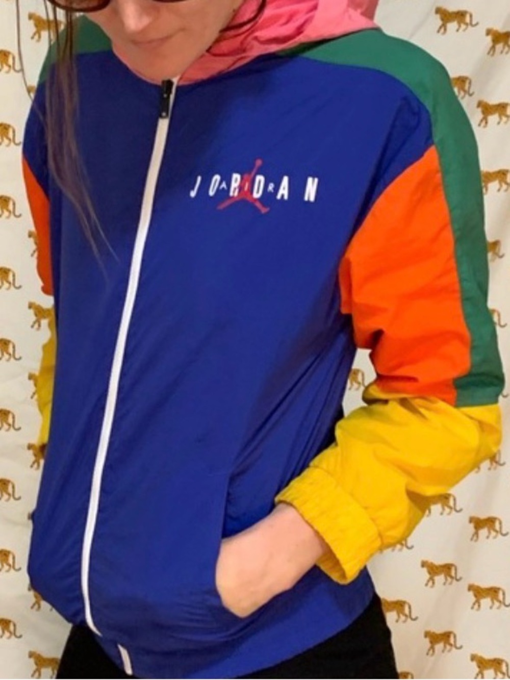 VINTAGE NIKE Air Jordan youth size 12/13 wind jacket
